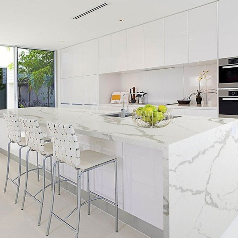 Fabricante de encimera de losa de mármol blanco de Carrara de China