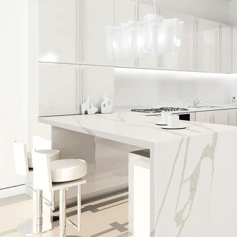Fabricante de encimera de losa de mármol blanco de Carrara de China