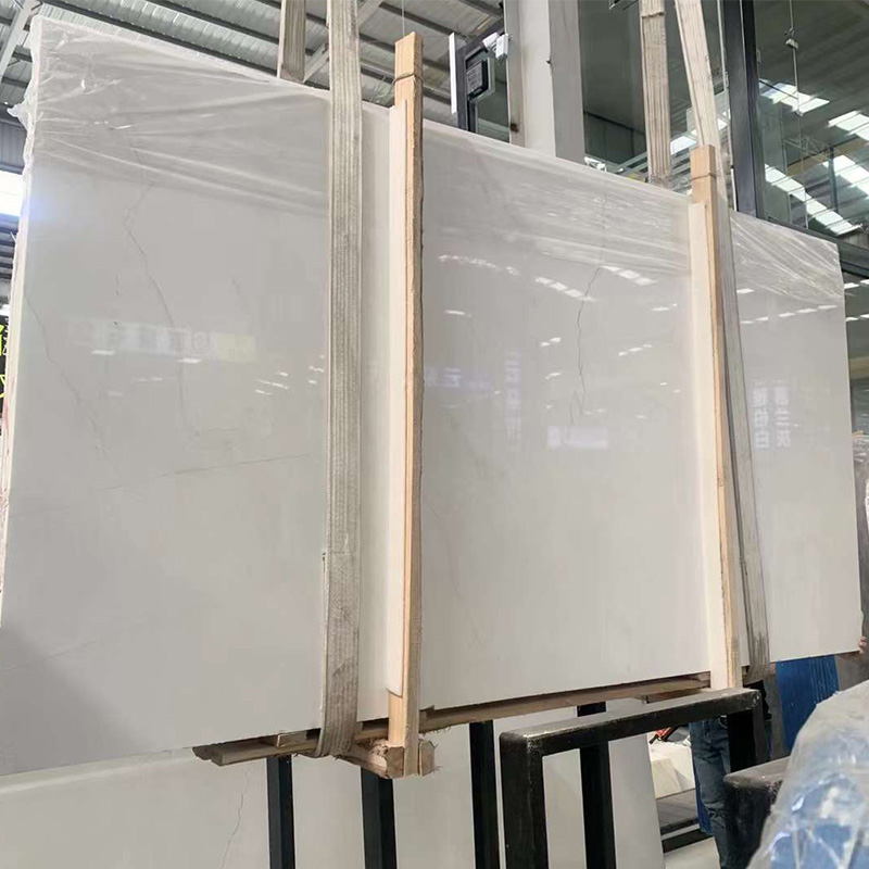 Distribuidor de azulejos de pared de encimeras de ónix de jade blanco de línea roja