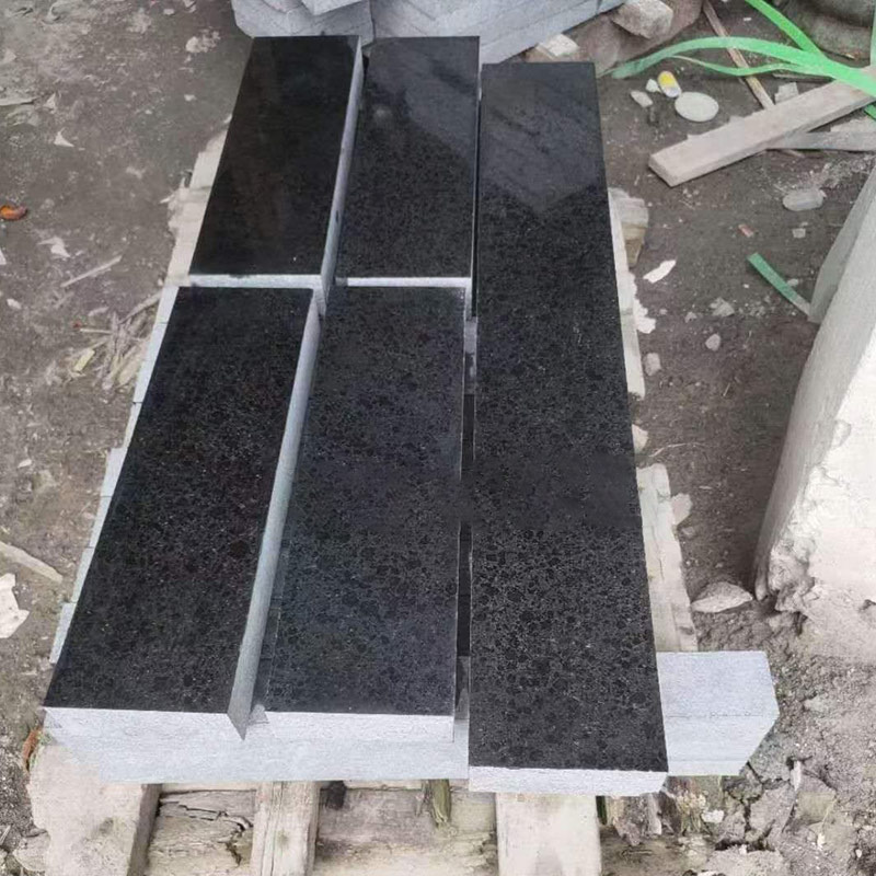 Azulejos de granito negro absoluto de China para la decoración de la yarda del paisaje del jardín