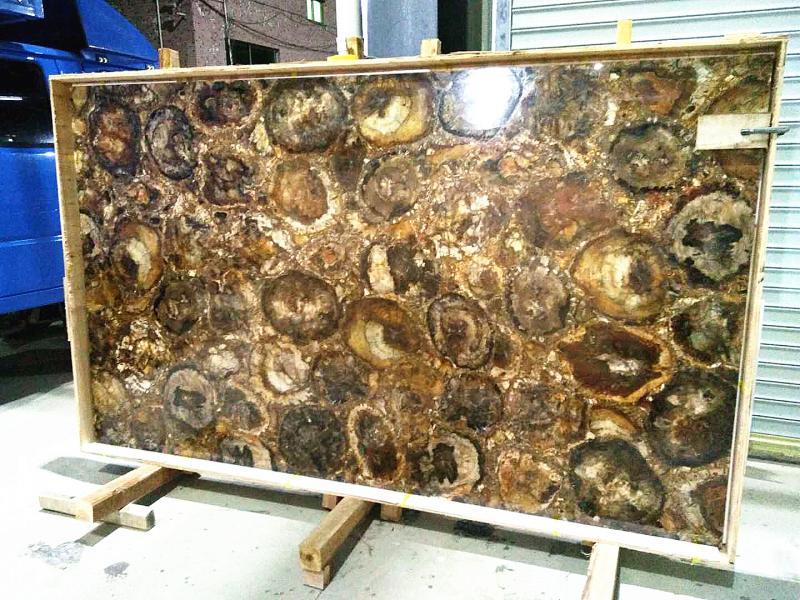 Encimeras de losa de piedras semipreciosas de mármol con textura de madera petrificada