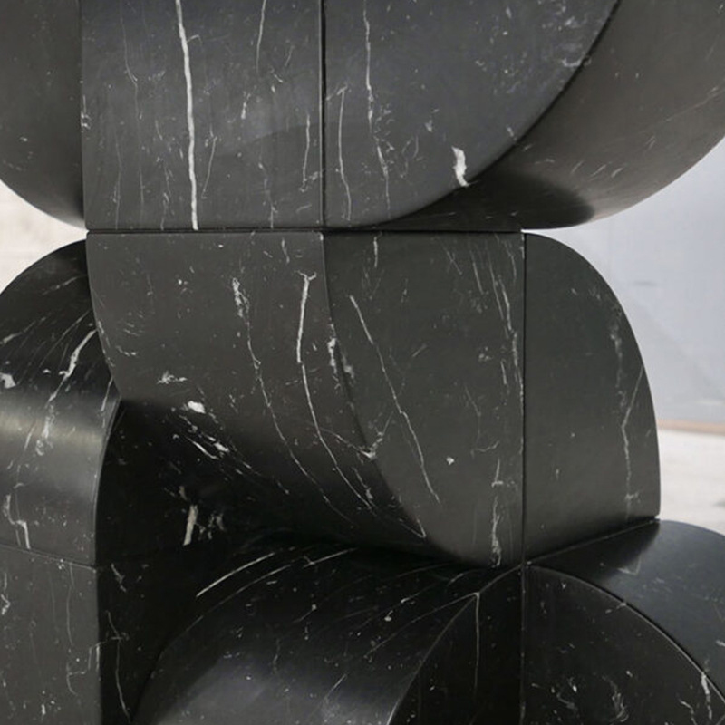 Mesa de comedor cuadrada moderna de mármol blanco con base negra