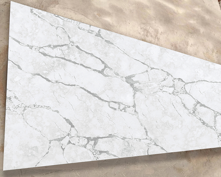 6016 Gucci Concrete Quartz