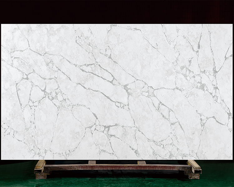 6016 Gucci Concrete Quartz