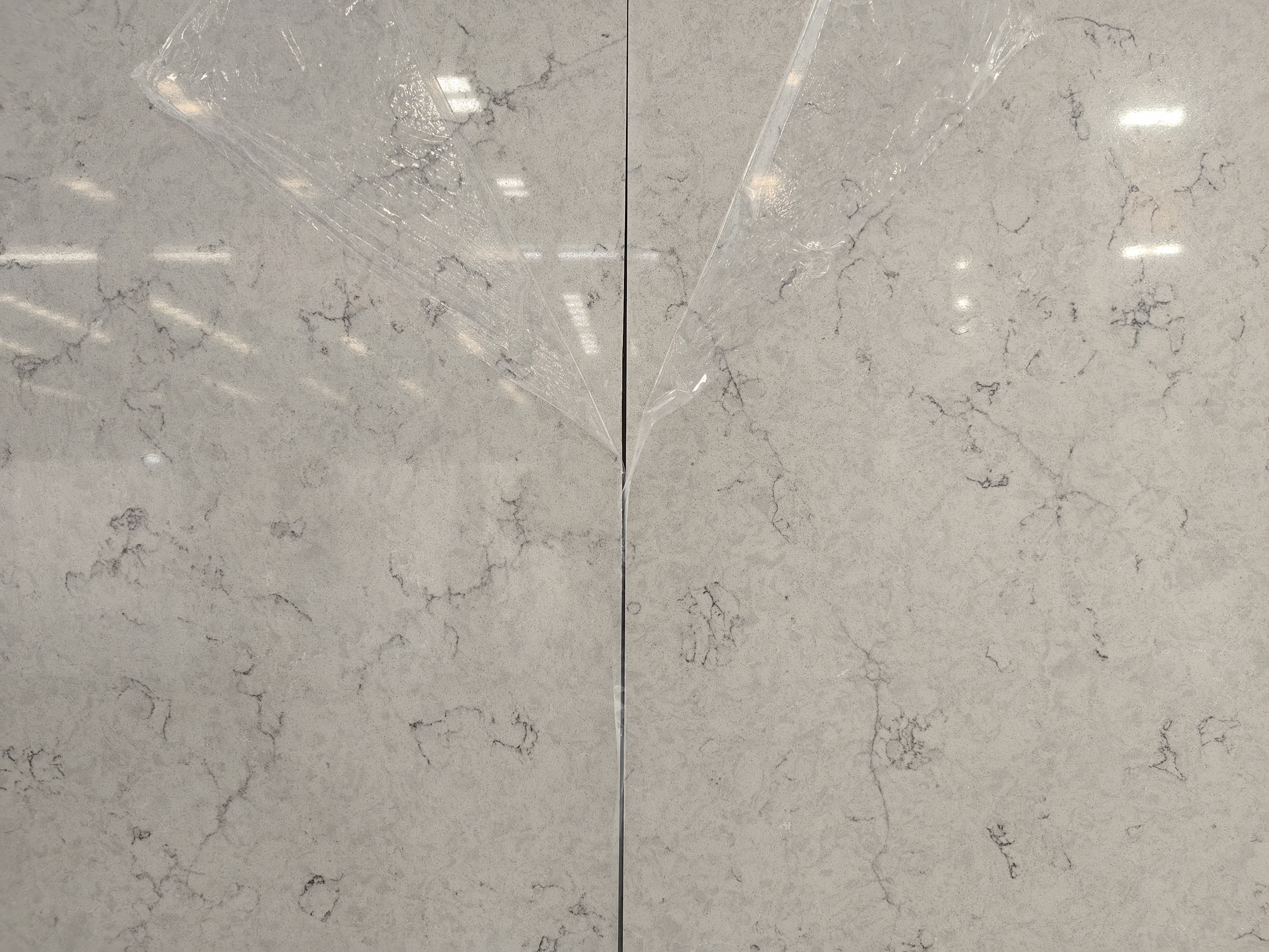 4050 French Drift Marble Quartz Slab