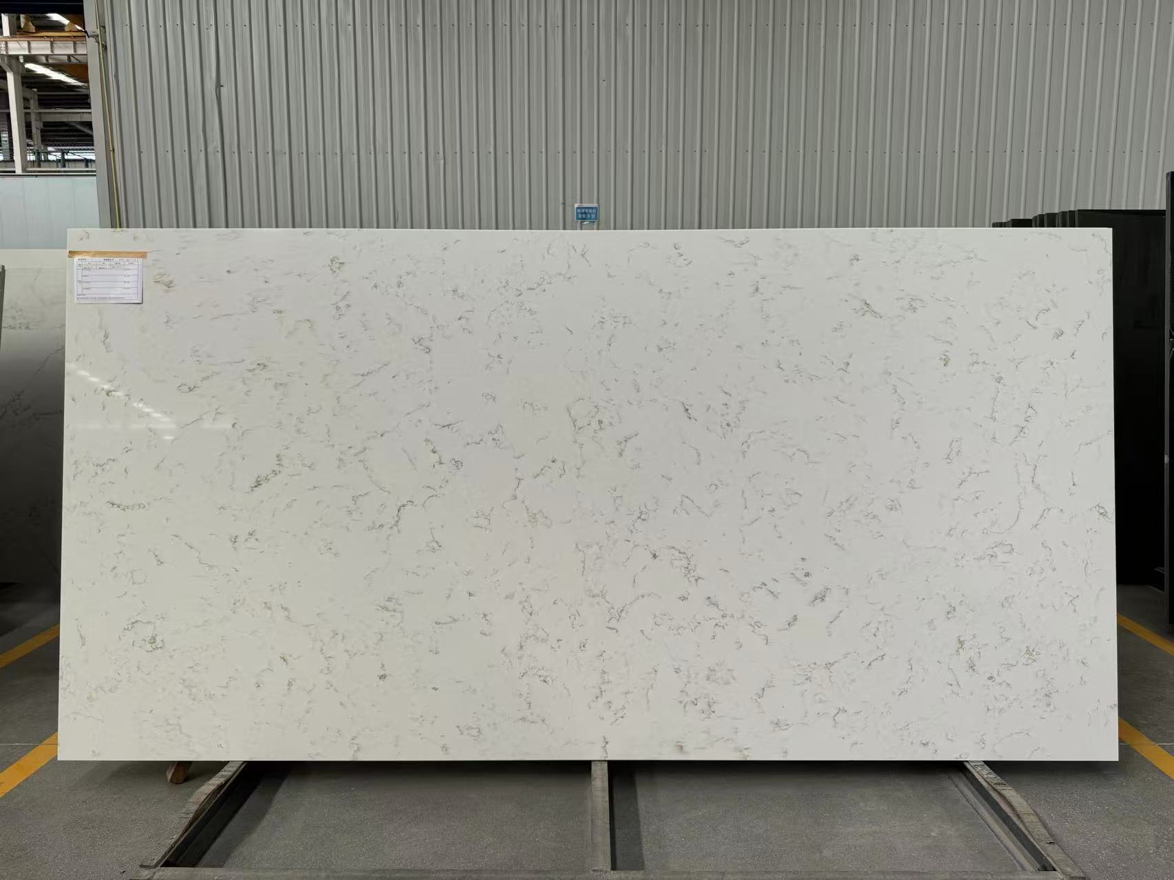 4051 Carrara Gold Marble Quartz Slab