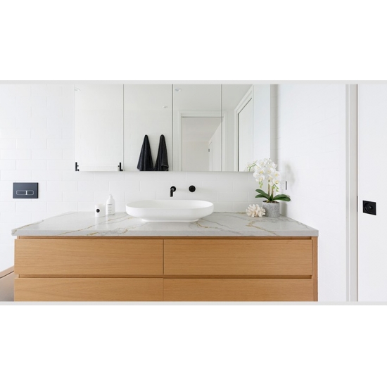 5058 Calacatta Ocean Quartz