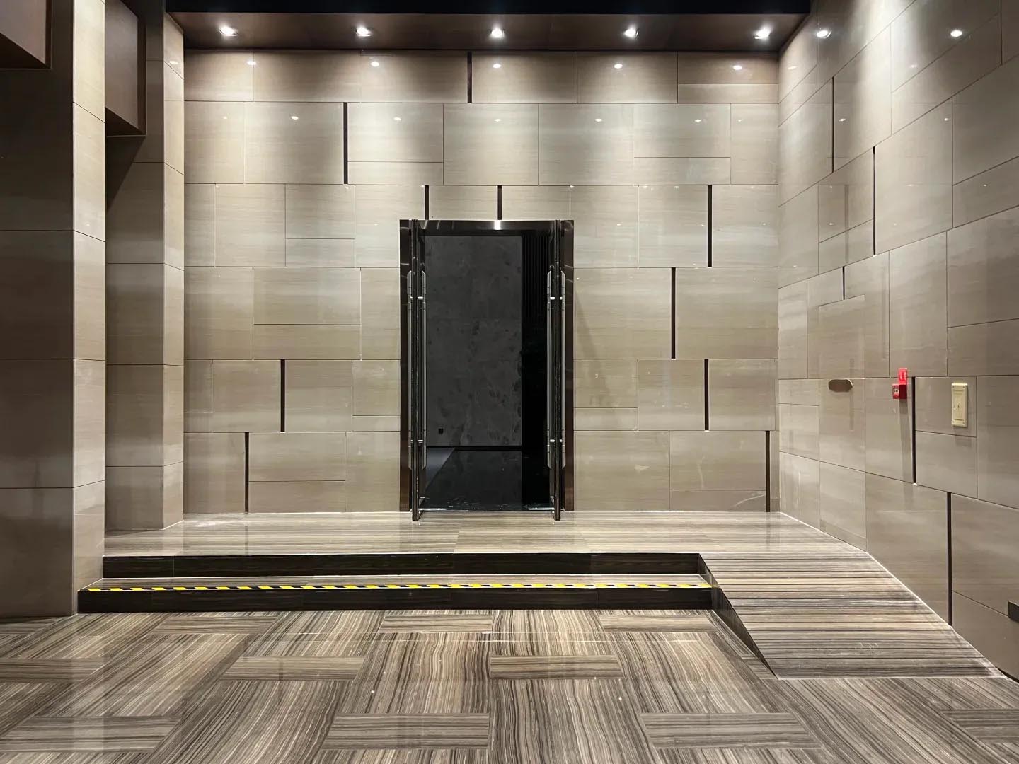 Referencia para el diseño de la disposición de juntas de revestimiento de muros de piedra